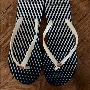 Tory Burch Women's NAVY and White Flip Flops